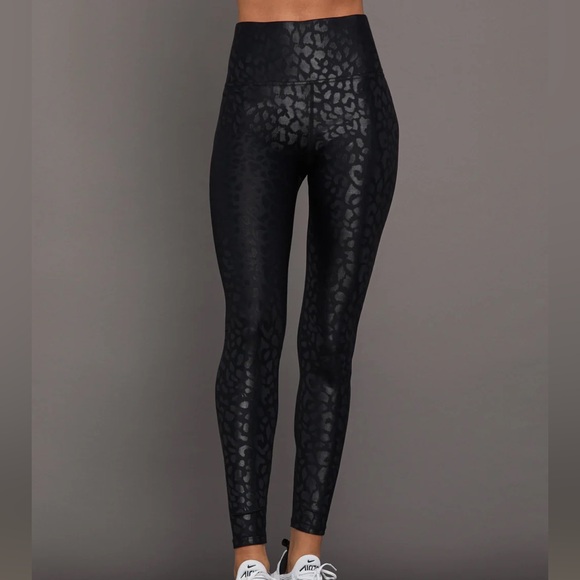 CARBON38 High Rise 7/8 Legging in Leopard Takara Shine‎ small